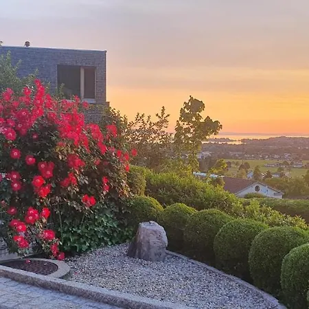 F E R I E N W O H N U N G 