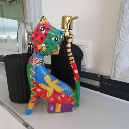 Apartment F E R I E N W O H N U N G 