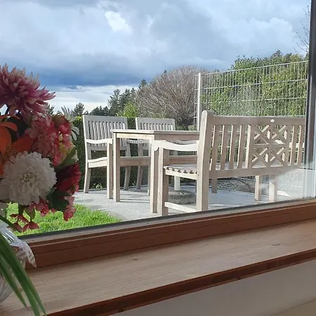 Apartment F E R I E N W O H N U N G 