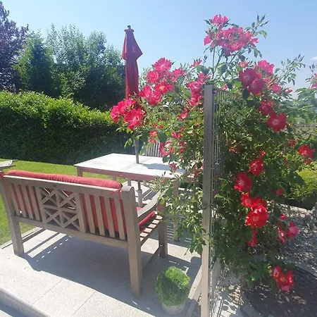 F E R I E N W O H N U N G 