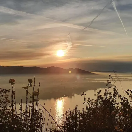 F E R I E N W O H N U N G 