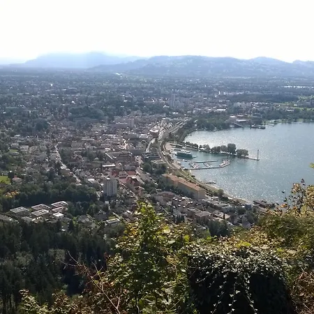 F E R I E N W O H N U N G 